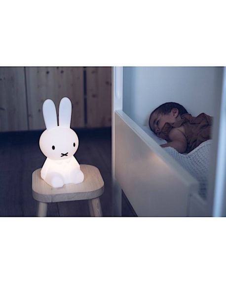 MIFFY-LAMPE First Light