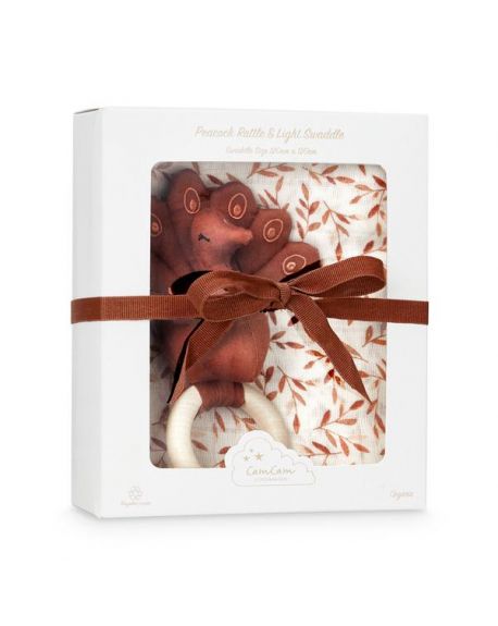 CAM CAM COPENHAGEN - Gift Box with Printed Swaddle and Peacock Rattle - OCS Caramel Leaves