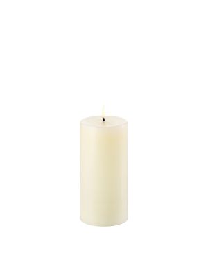UyunÏ - Pillar candle - Ivory - 7,8 x 15 cm