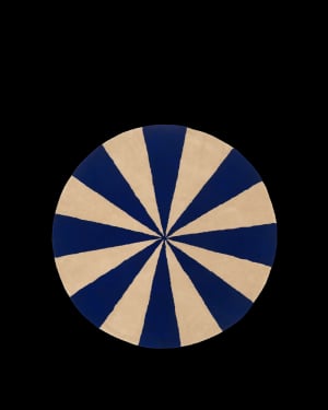 FERM LIVING - Tapis Touffeté Arch - Bleu vif - Blanc cassé
