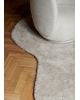 FERM LIVING - Tapis en laine Forma - Blanc Cassé - Large
