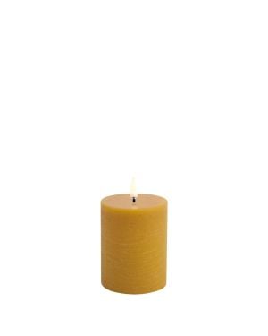 Uyunï - Bougie Pillar - Curry - 7,8 x 10,1 cm