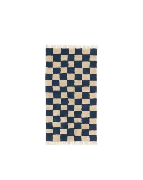FERM LIVING - Tapis lavable Mara - Bleu profond / sable chaud